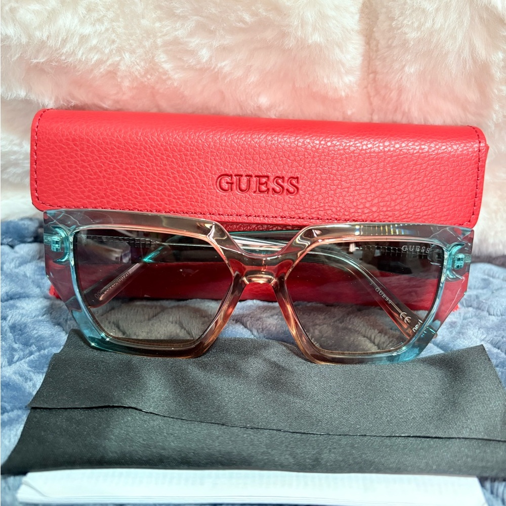 New Guess Women's Teal and Rose Gold Sunglasses